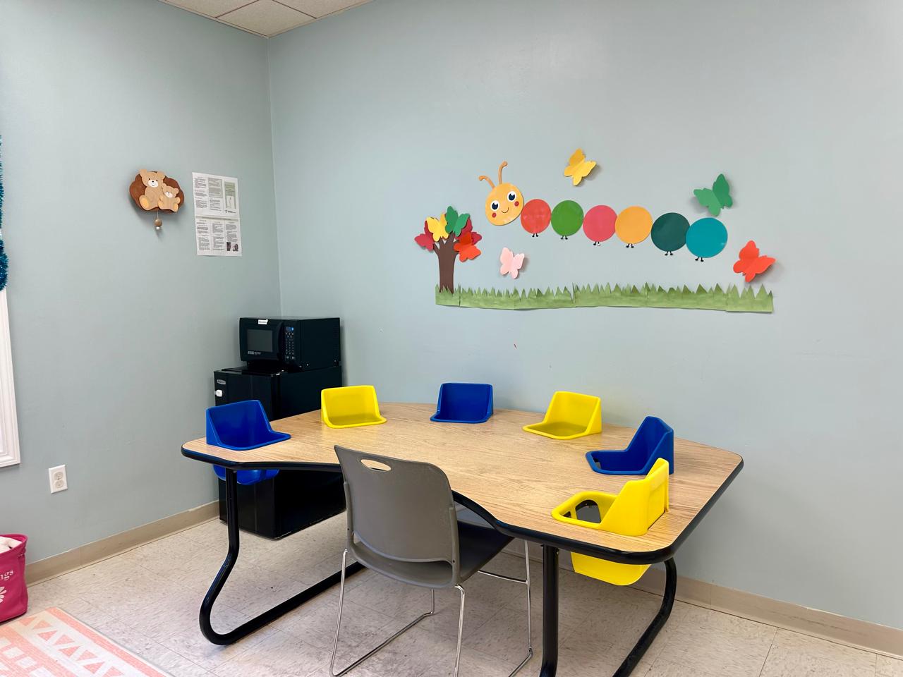 Infant room environment 8